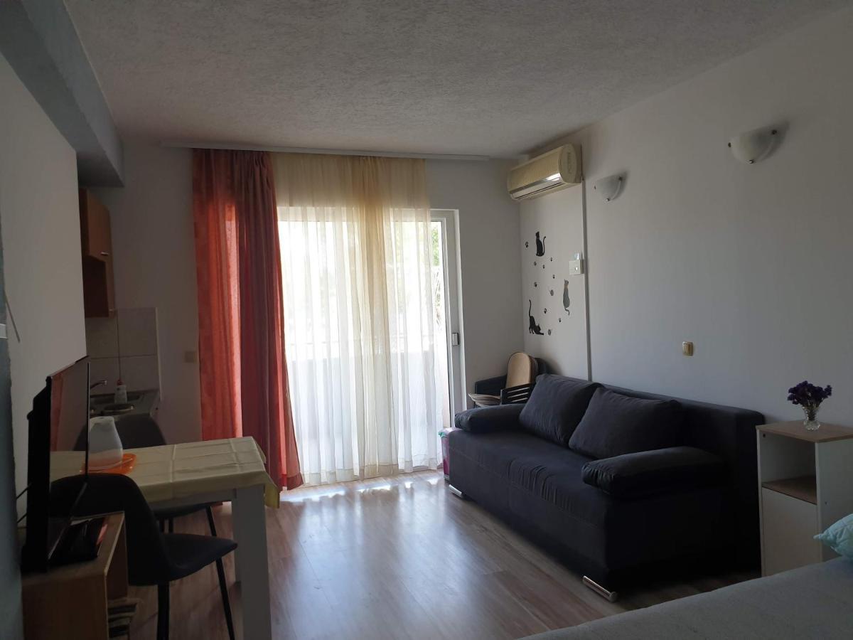 أوميس Apartment Perica المظهر الخارجي الصورة