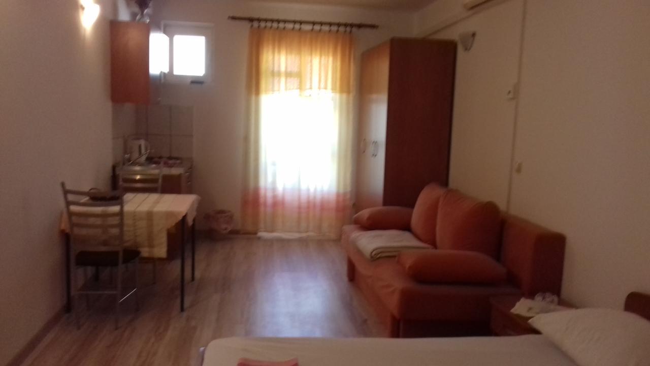 أوميس Apartment Perica المظهر الخارجي الصورة